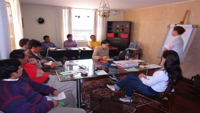 taller con los tecnicos/as peruanos