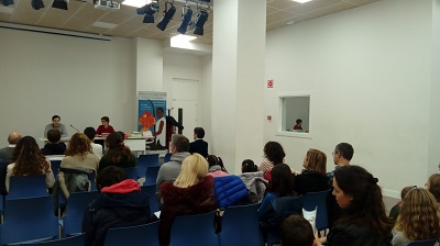 un momento acto con publico (id: 231)
